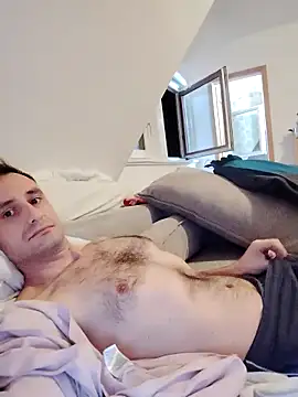 Mili221 online show from 12.22.25