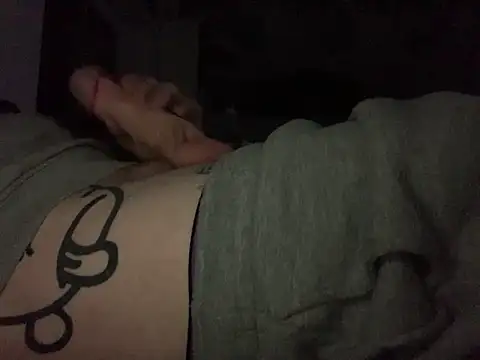 Snapshot of felicks1 chatting on 11.18.25 felicks1 online show from 11.18.25