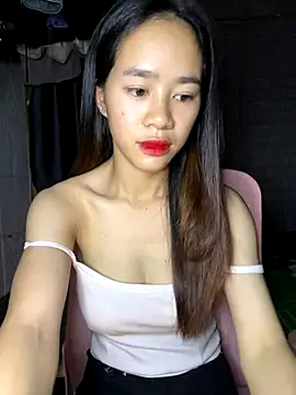 Snapshot of TiNa_04 chatting on 09.12.25 TiNa 04 online show from 09.12.25