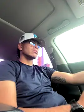 Snapshot of StrokingDaddy4 chatting on 09.08.25 StrokingDaddy4 online show from 09.08.25