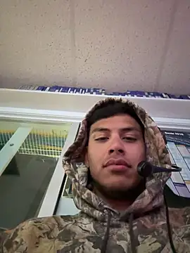 Snapshot of StrokingDaddy4 chatting on 10.15.25 StrokingDaddy4 online show from 10.15.25