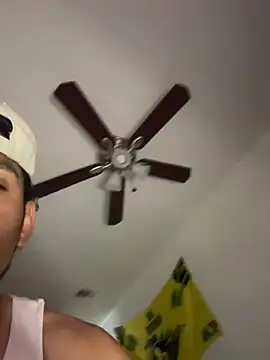 Snapshot of StrokingDaddy4 chatting on 11.01.25 StrokingDaddy4 online show from 11.01.25