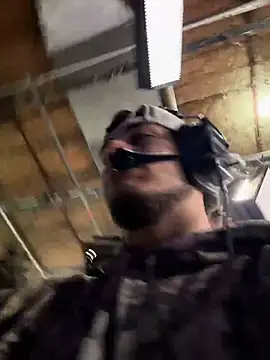 Snapshot of StrokingDaddy4 chatting on 11.07.25 StrokingDaddy4 online show from 11.07.25