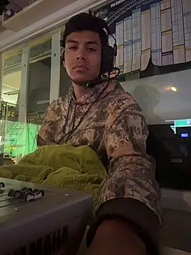 Snapshot of StrokingDaddy4 chatting on 11.13.25 StrokingDaddy4 online show from 11.13.25