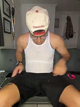 Snapshot of StrokingDaddy4 chatting on 11.15.25 StrokingDaddy4 online show from 11.15.25