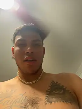 Snapshot of StrokingDaddy4 chatting on 11.26.25 StrokingDaddy4 online show from 11.26.25