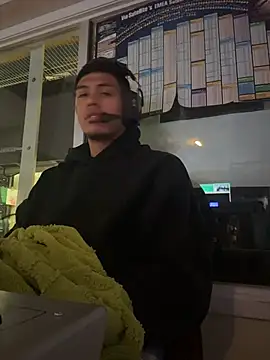 Snapshot of StrokingDaddy4 chatting on 11.28.25 StrokingDaddy4 online show from 11.28.25