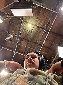 Snapshot of StrokingDaddy4 chatting on 12.01.25 StrokingDaddy4 online show from 12.01.25