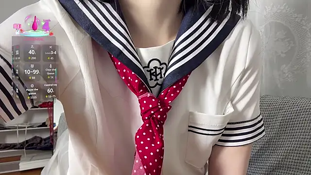 Yiyi-707 online show from 11.18.25