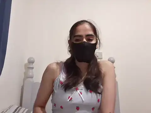 Snapshot of BobtailFormal chatting on 12.20.25 BobtailFormal online show from 12.20.25