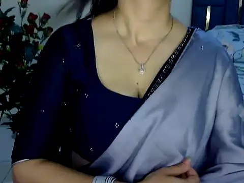 Rumi cute online show from 04.25.26