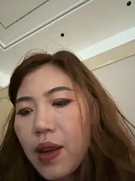 Snapshot of feifei_521 chatting on 09.18.25 feifei 521 online show from 09.18.25
