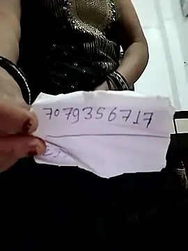 rani8008 online show from 04.26.26