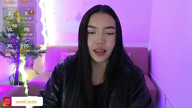 Snapshot of Ameliiaa_tay chatting on 11.21.25 Ameliiaa tay online show from 11.21.25