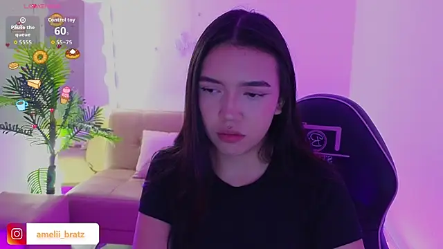 Snapshot of Ameliiaa_tay chatting on 11.28.25 Ameliiaa tay online show from 11.28.25