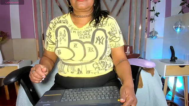 mya blaze online show from 09.13.25