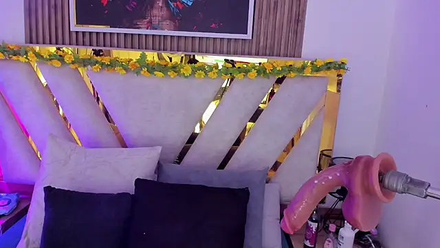 Luna Naughty1 online show from 06.23.26