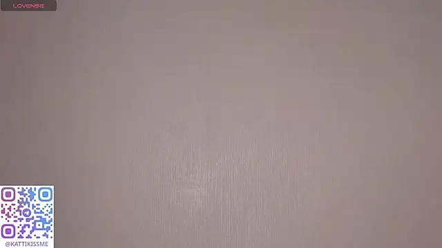 KattikissWiu online show from 10.16.25