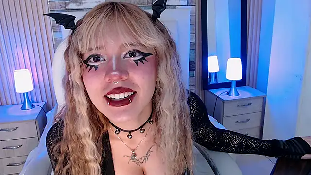 rihonna hs8 online show from 09.13.25