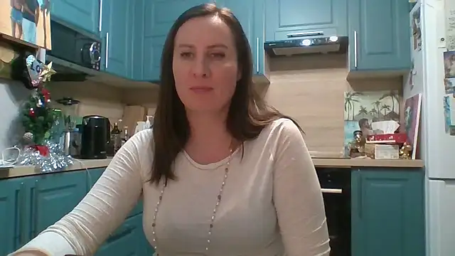 Snapshot of ALICAINWONDERLAND chatting on 01.06.26 ALICAINWONDERLAND online show from 01.06.26