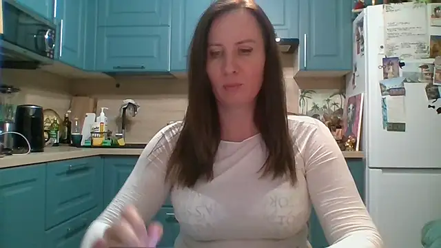 Snapshot of ALICAINWONDERLAND chatting on 02.17.26 ALICAINWONDERLAND online show from 02.17.26