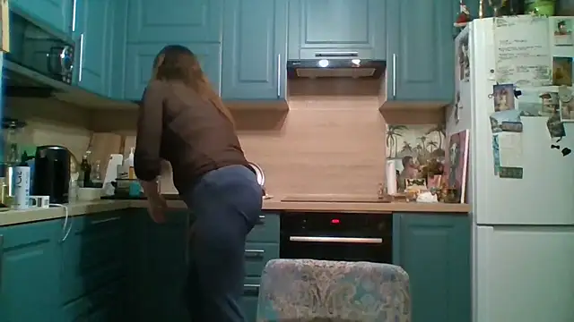 Snapshot of ALICAINWONDERLAND chatting on 02.27.26 ALICAINWONDERLAND online show from 02.27.26