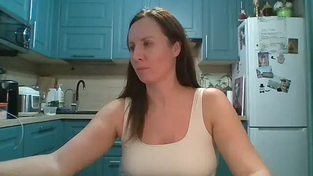 Snapshot of ALICAINWONDERLAND chatting on 03.21.26 ALICAINWONDERLAND online show from 03.21.26