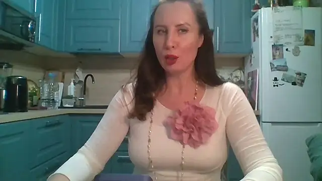 Snapshot of ALICAINWONDERLAND chatting on 03.22.26 ALICAINWONDERLAND online show from 03.22.26