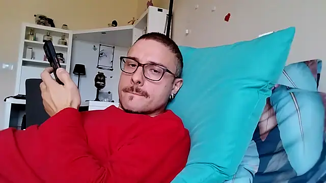 ilovechub112 online show from 10.18.25