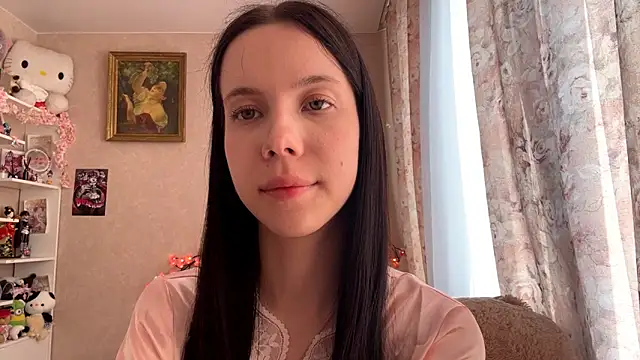 Snapshot of AxyKitten chatting on 10.06.25 AxyKitten online show from 10.06.25