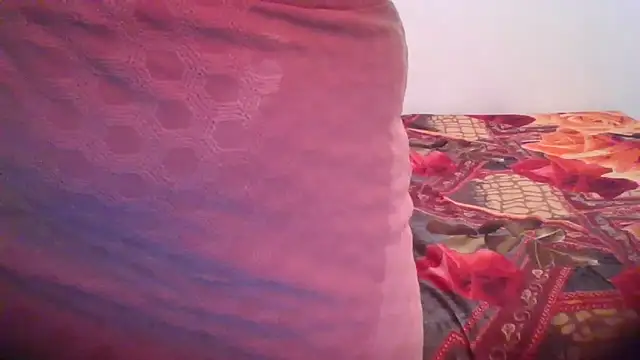 Snapshot of LustInLips chatting on 09.10.25 LustInLips online show from 09.10.25