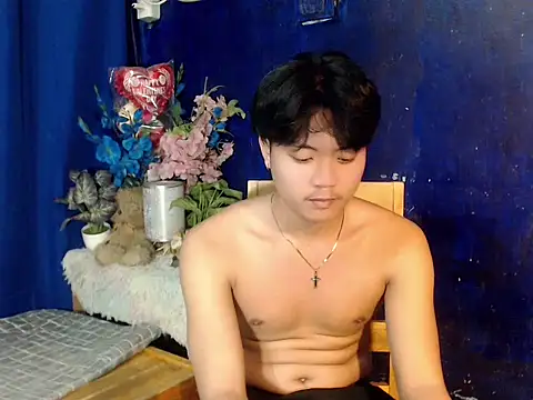 Snapshot of youre_BabyBoy chatting on 10.05.25 youre BabyBoy online show from 10.05.25