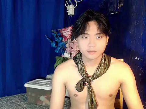 Snapshot of youre_BabyBoy chatting on 11.20.25 youre BabyBoy online show from 11.20.25