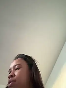 samiacooper25 online show from 06.17.26