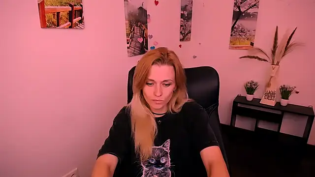 PeppyMia online show from 09.19.25