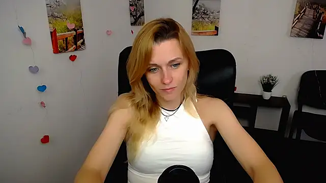 PeppyMia online show from 11.09.25