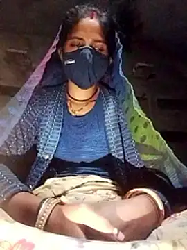 Snapshot of MISS-KAYA chatting on 12.14.25 MISS-KAYA online show from 12.14.25