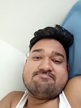 Snapshot of VadodaraBBC chatting on 10.20.25 VadodaraBBC online show from 10.20.25