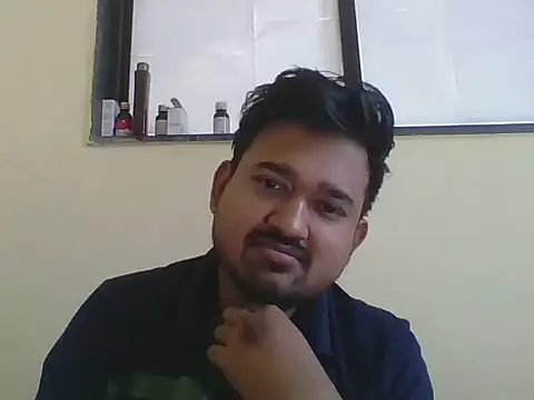 Snapshot of VadodaraBBC chatting on 12.14.25 VadodaraBBC online show from 12.14.25