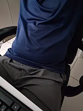 Snapshot of Carloskasado chatting on 01.08.26 Carloskasado online show from 01.08.26