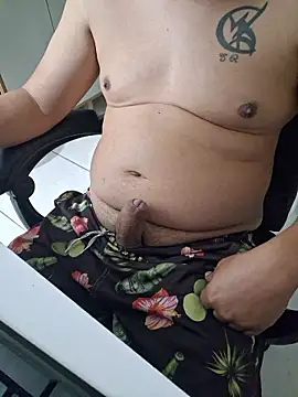 Snapshot of Carloskasado chatting on 01.11.26 Carloskasado online show from 01.11.26