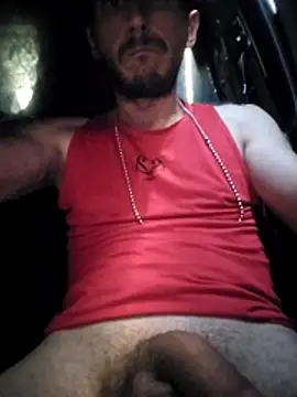 Snapshot of Romance32 chatting on 11.09.25 Romance32 online show from 11.09.25