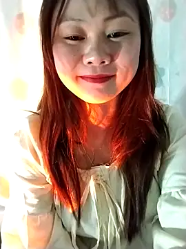 Snapshot of Sisi_dy01 chatting on 04.29.26 Sisi dy01 online show from 04.29.26