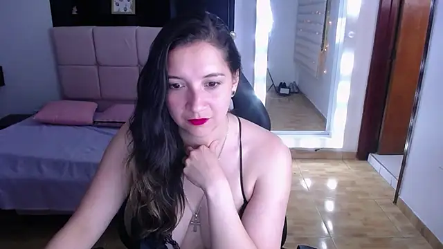 Agatha bellucci  online show from 10.10.25