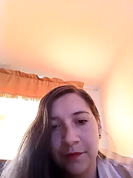 Agatha bellucci  online show from 10.12.25