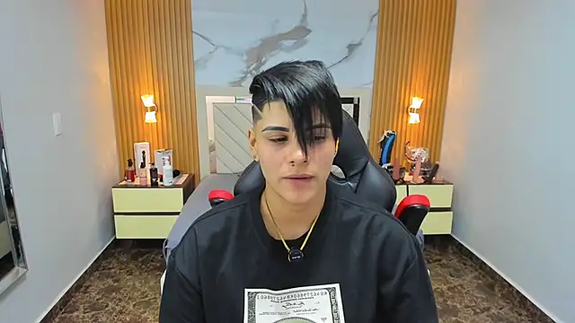 KAROLLJONES1 online show from 01.08.26