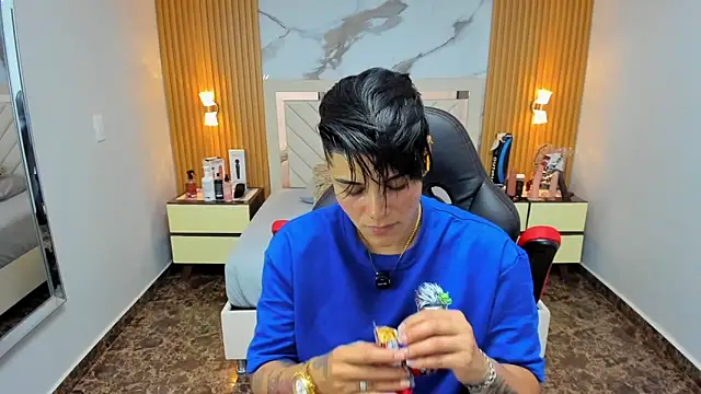 KAROLLJONES1 online show from 01.09.26