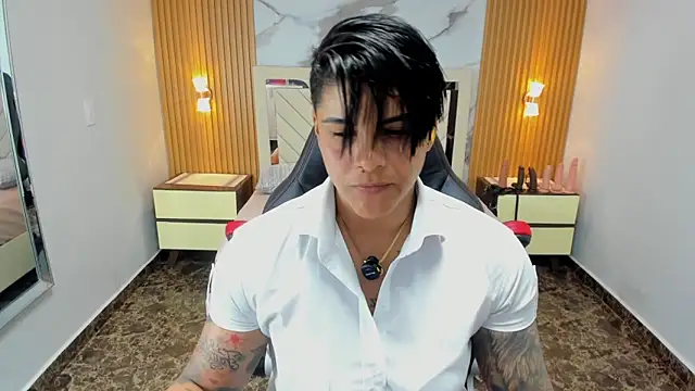 KAROLLJONES1 online show from 04.24.26
