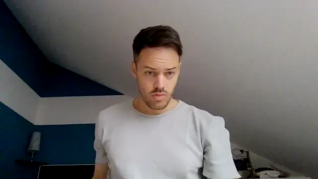 Snapshot of bigcockjohnxxxxx chatting on 10.10.25 bigcockjohnxxxxx online show from 10.10.25