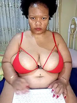 Snapshot of Kosmik_Atom chatting on 03.08.26 Kosmik Atom online show from 03.08.26